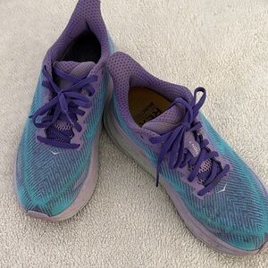 Hoka Women's Clifton 9 Tennis Shoes